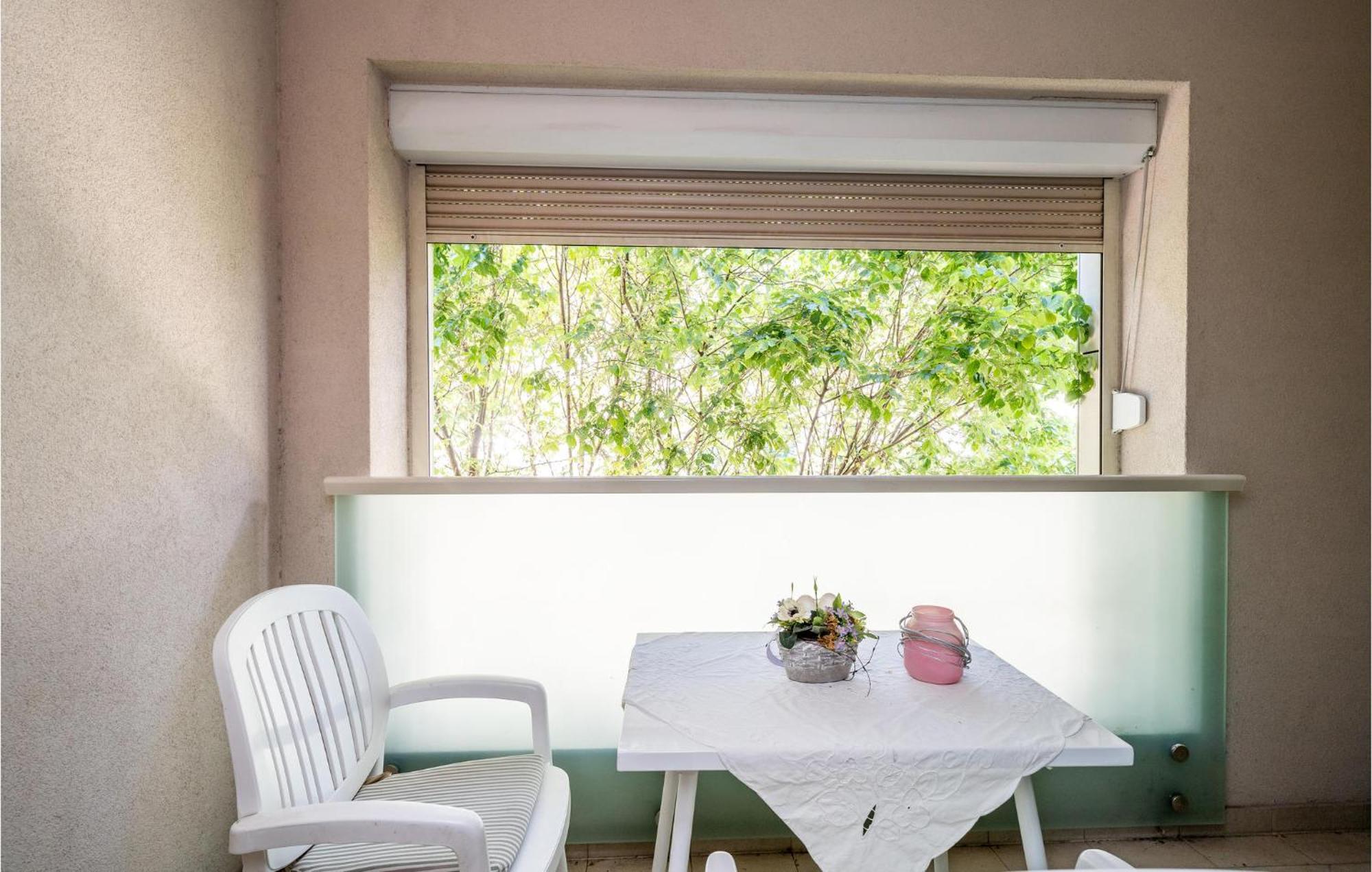 Stunning apartment in Dubrovnik with WiFi&1 Bedrooms Buitenkant foto
